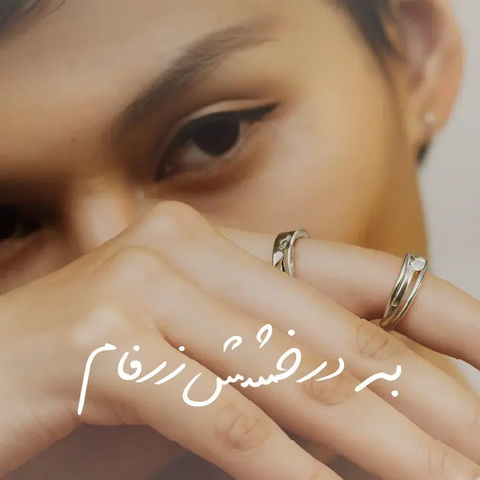 photo_5728858152748820410_x