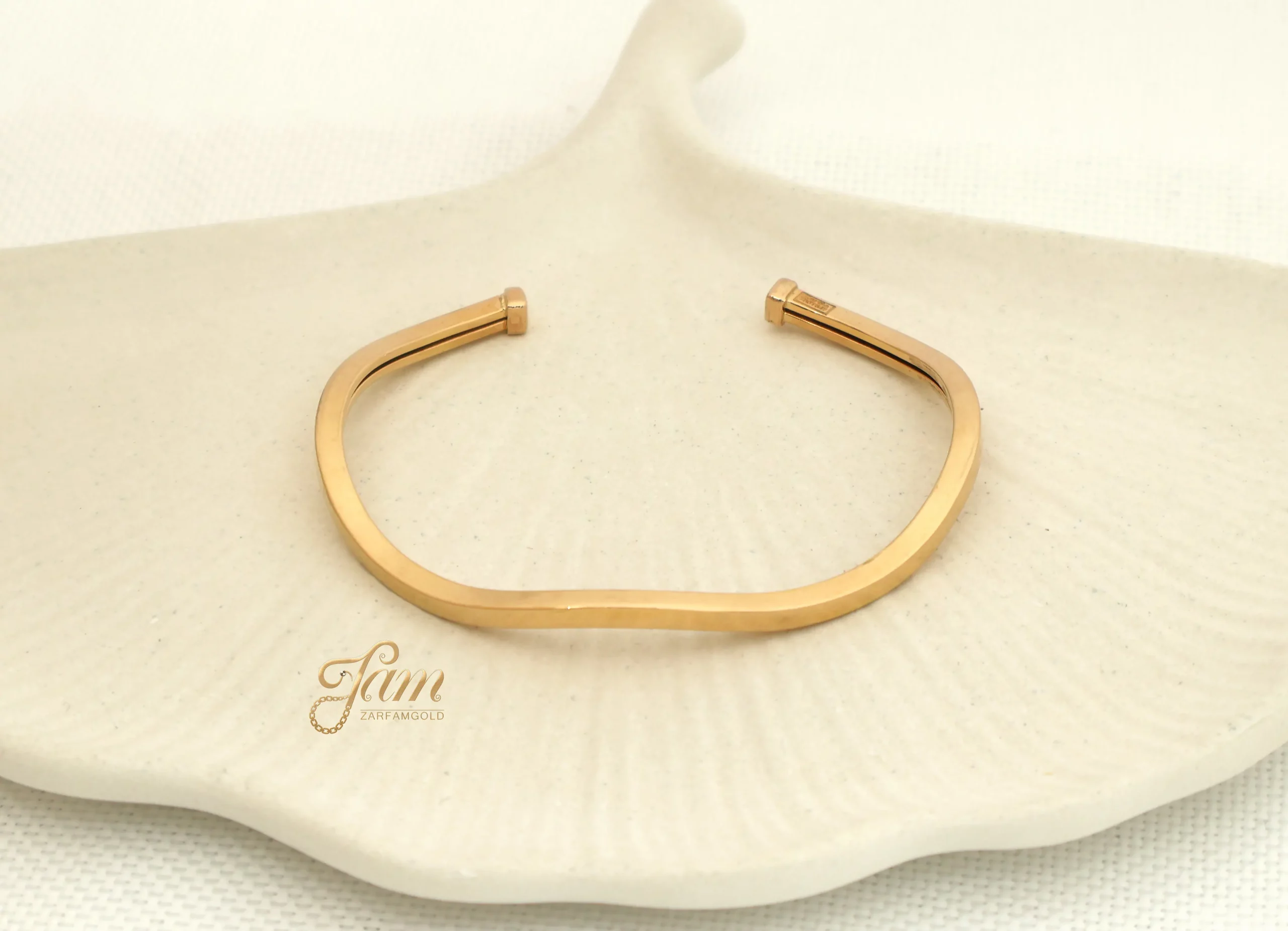 کاور دستبند بنگل منحنی