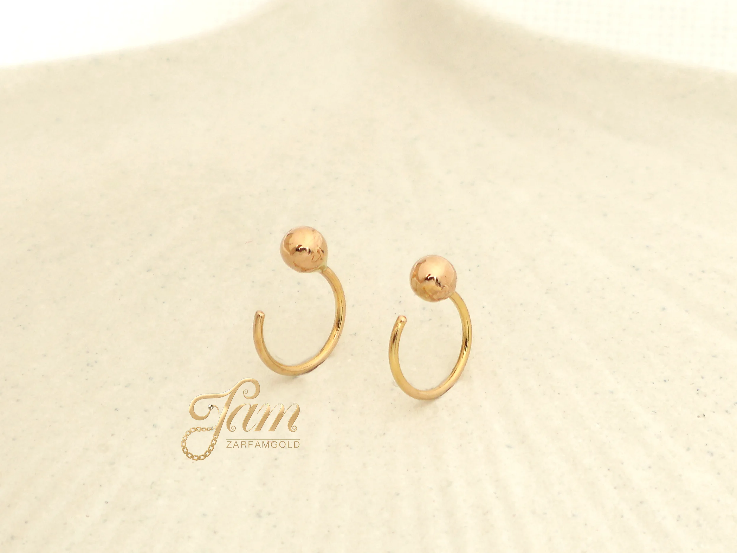 کاور گوشواره گوی قلاب دار